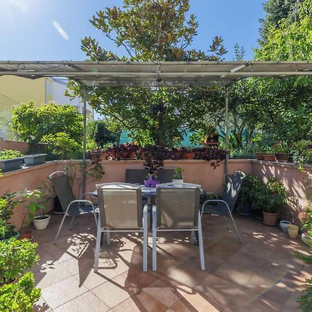 Apartment Ivanka Porec Bagian luar foto