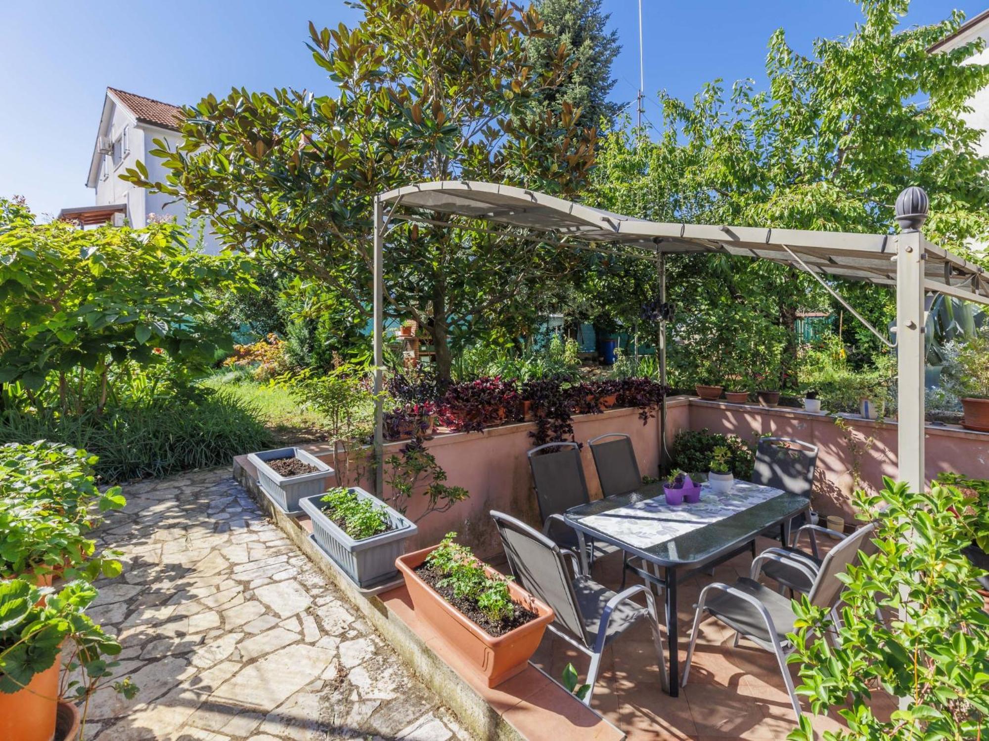 Apartment Ivanka Porec Bagian luar foto